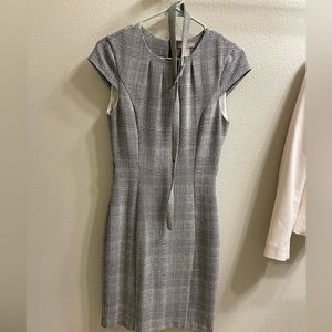 XS H&M Grey Plaid Work Dress with Belt